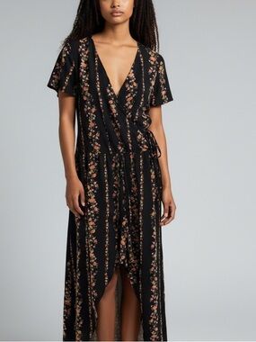 Floral romper with maxi train